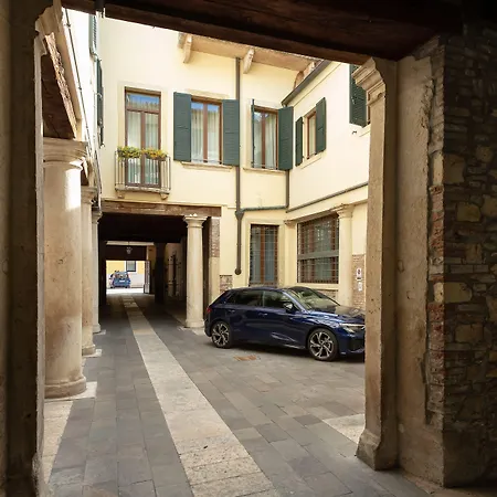 Massimago Wine Suites-2