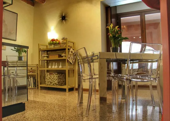 La Bella Verona Wine Suite